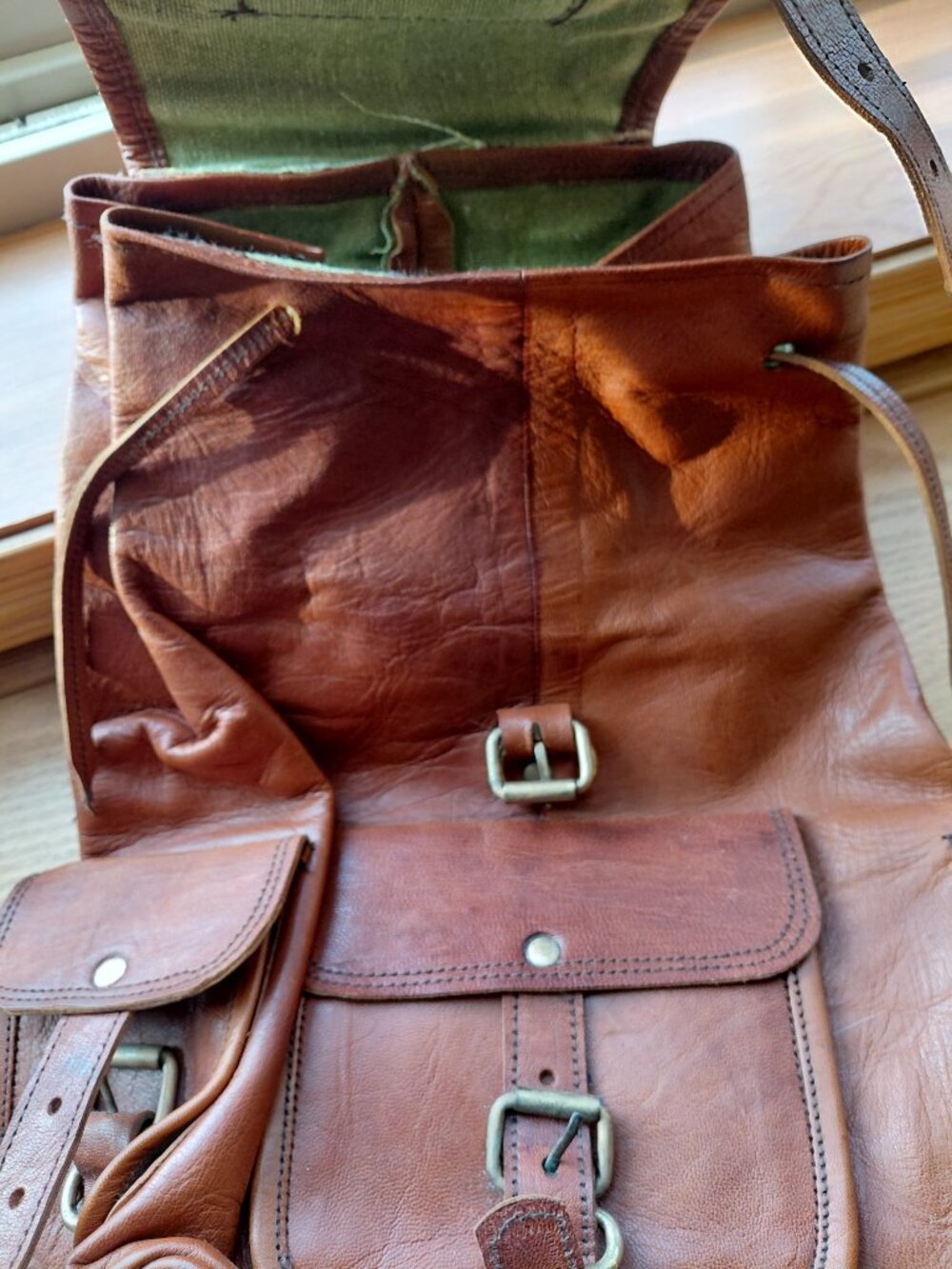 Leather Backpack - Picture 3 of 6